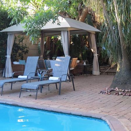 Dinkwe Guest House Pretoria-Noord Extérieur photo